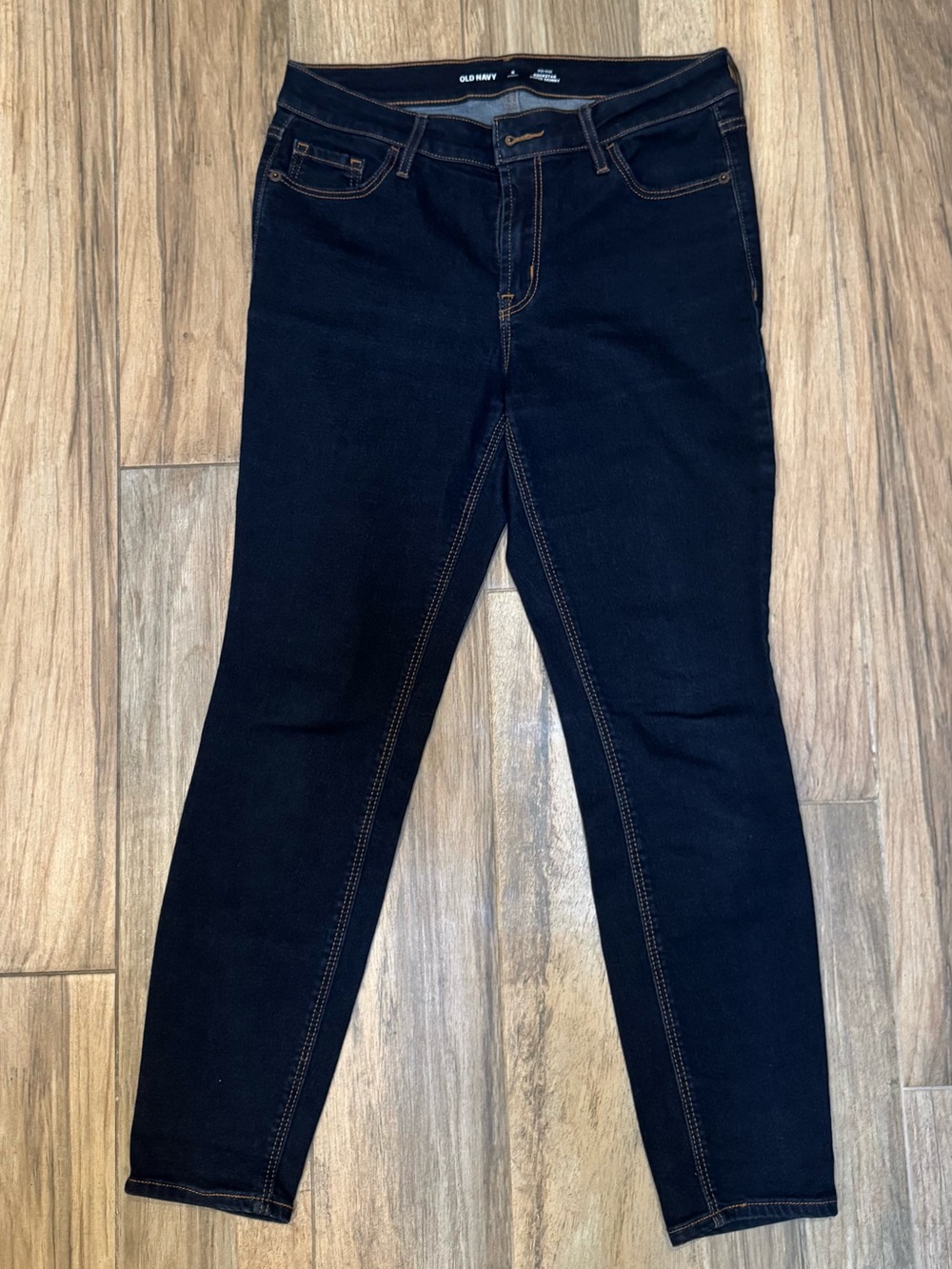 Old Navy Mid-Rise Rockstar Super Skinny Jeans